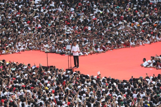 Orasi Jokowi di Depan Ribuan Pendukungnya
