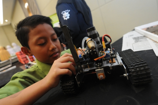 Semangat Anak-Anak Ikut Kompetisi Robot IYRC 2019