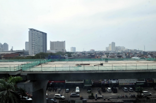 Pemasangan Box Girder Proyek 6 Ruas Tol Dalam Kota