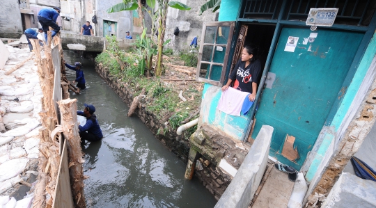 Tanggul Jati Padang Kembali Jebol