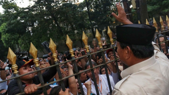 Prabowo-Sandiaga Deklarasi Kemenangan di Rumah Kertanegara