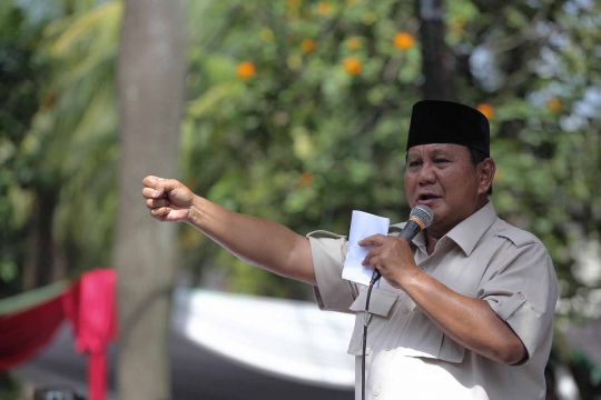 Prabowo Sapa Ribuan Pendukung saat Hadiri Syukuran Kemenangan