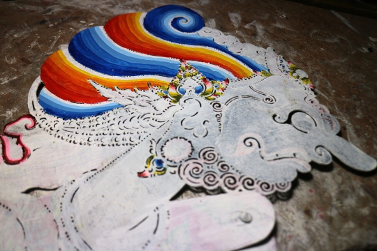 Nyantrik Nyungging Wayang
