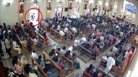 Penampakan Gerak-gerik Terduga Pelaku Bom Gereja di Sri Lanka