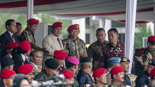 Gaya Prabowo Hadiri Peringatan HUT Kopassus di Cijantung