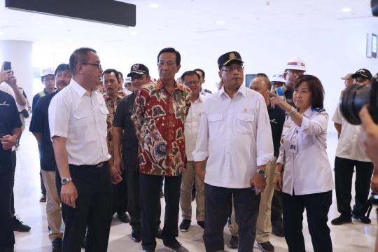 Ditemani Gubernur DIY, Menhub Budi Cek Kesiapan Bandara Internasional Yogyakarta