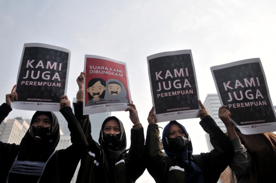Aksi Menolak RUU Penghapusan Kekerasan Seksual