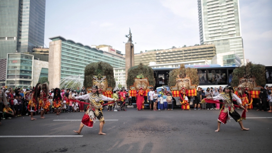 Aksi Reog Ramaikan CFD