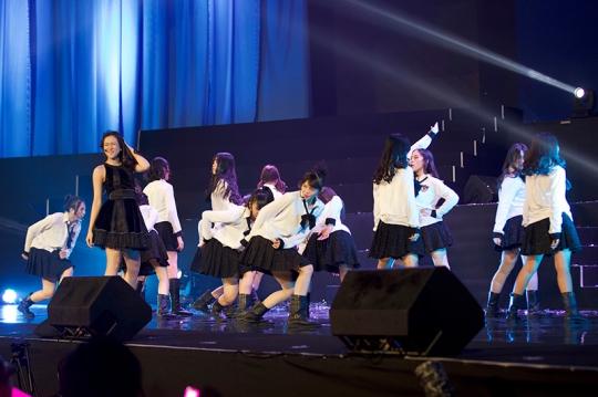 Melihat konser JKT48 Request Hour 2019 dan Kelulusan Shania Junianatha