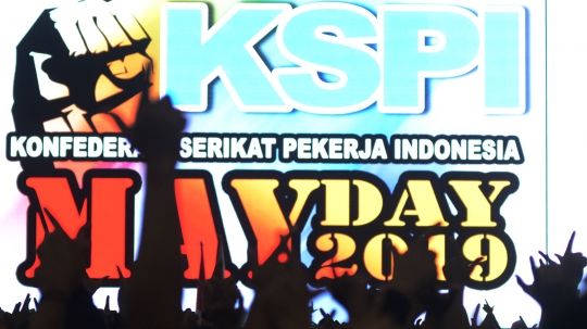Prabowo Peringati May Day Bersama Buruh di Senayan