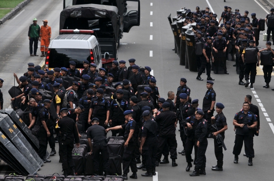 Penjagaan Ketat Aparat Kepolisian di Aksi May Day 2019
