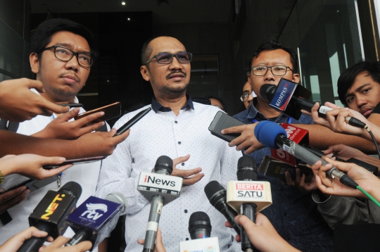 Abraham Samad Minta Pimpinan KPK Selesaikan Konflik Internal