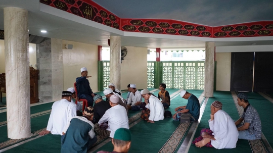 Mengintip Aktivitas Ramadan di Masjid Berarsitektur Oriental