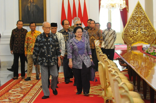 Jokowi Terima BPIP di Istana Merdeka