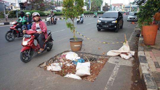 Mangkrak, Bekas Galian Persempit Jalan Margonda Raya