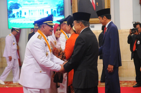 Presiden Jokowi Lantik Gubernur dan Wagub Maluku Utara