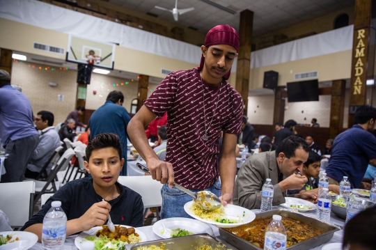 Kebersamaan Minoritas Muslim Amerika Serikat Jalani Ramadan