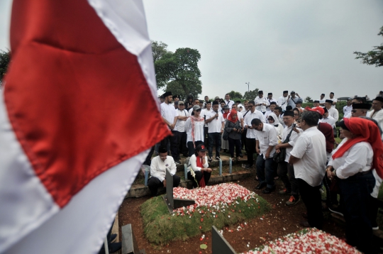 Doa dan Tabur Bunga Peringati 21 Tahun Tragedi 12 Mei 1998