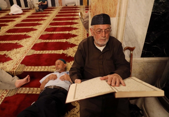 Meraih Kemuliaan Ramadan dengan Bertadarus di Masjid Al Aqsa
