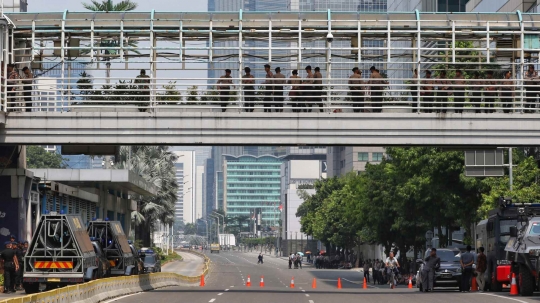 Antisipasi Aksi Demo, Gedung Bawaslu Dikelilingi Kawat Berduri