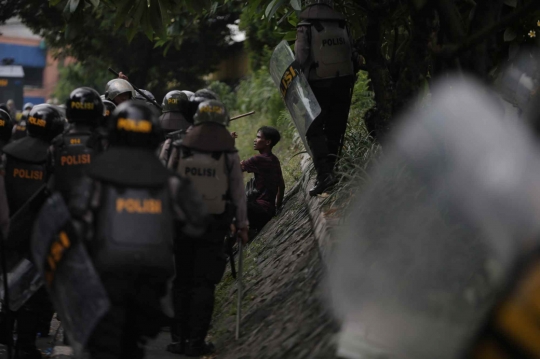 Sejumlah Demonstran di Petamburan Ditangkap Polisi