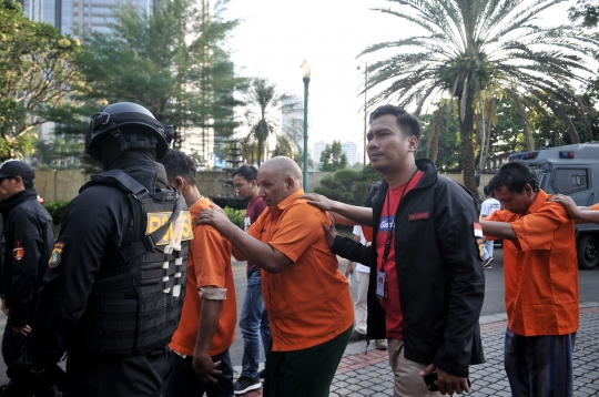 Polisi Rilis Tersangka dan Ambulans yang Dipakai Kerusuhan 22 Mei