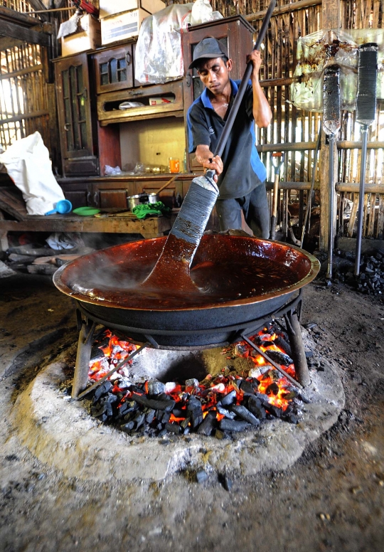 Jelang Lebaran, Permintaan Dodol Betawi Meningkat Drastis