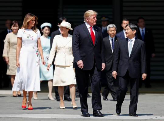 Donald Trump Kunjungi Kaisar Baru Jepang