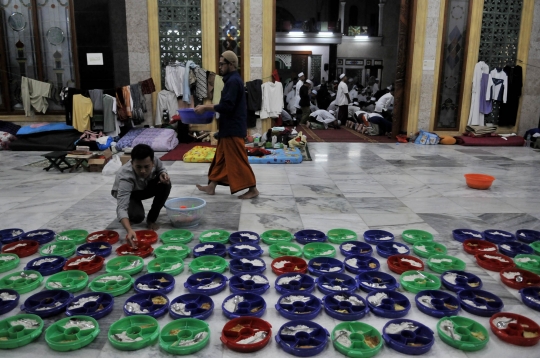 Meraih Lailtul Qadar dengan Iktikaf di Masjid At-Taqwa Bekasi