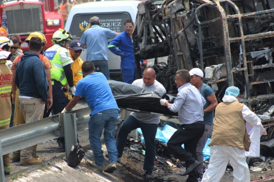 Kecelakaan Bus di Meksiko, 21 Orang Tewas