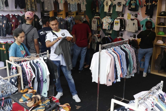 Berburu Pakaian di JakCloth Lebaran 2019