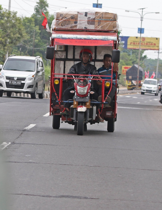 Sensasi Mudik dengan Motor Bak Roda Tiga