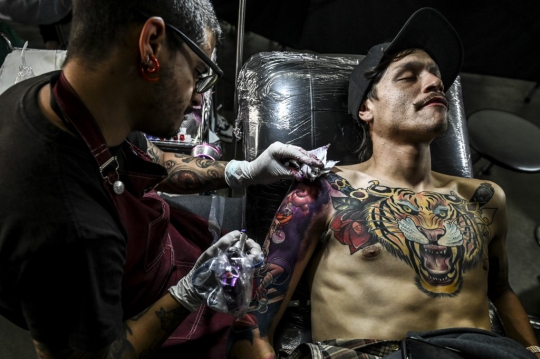Antusias Pecinta Tato Ikuti Expotattoo Colombia 2019