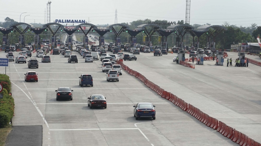 Sistem Satu Arah Diberlakukan, Begini Arus Lalin di Tol Palimanan