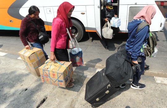 Kepadatan Puncak Arus Balik di Terminal Kampung Rambutan