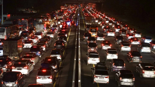 Begini Padatnya Arus Balik di Tol Cipali