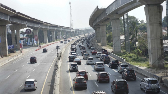 Puncak Arus Balik, Satu Arah di Tol Kalikangkung-Cikarang Diperpanjang