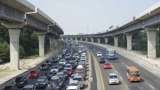 Puncak Arus Balik, Satu Arah di Tol Kalikangkung-Cikarang Diperpanjang