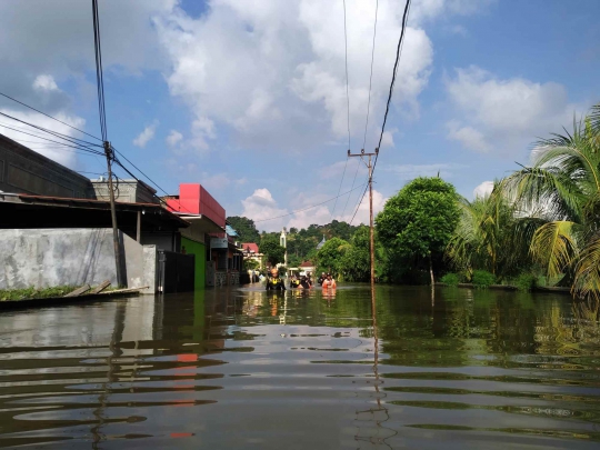 Banjir Masih Lumpuhkan Pusat Bisnis Samarinda