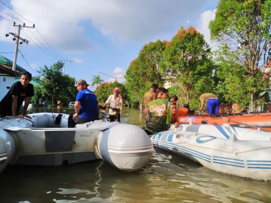 Banjir Masih Lumpuhkan Pusat Bisnis Samarinda