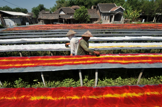 Produksi Kain Pantai Mojolaban yang Mendunia