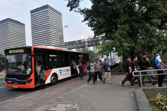 Penumpang Transjakarta Meningkat Setelah MRT Beroperasi