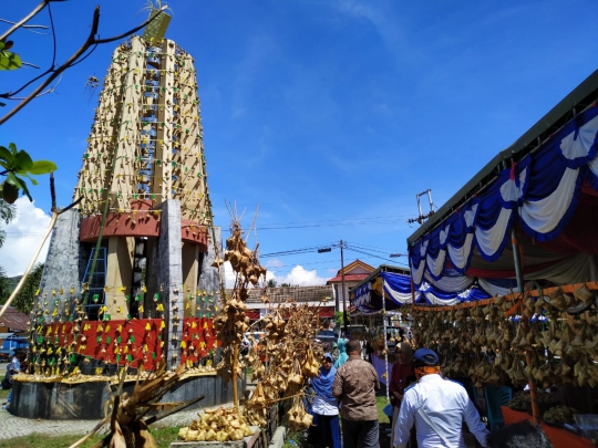 Tradisi Hari Raya Ketupat di Gorontalo Pecahkan Rekor Muri