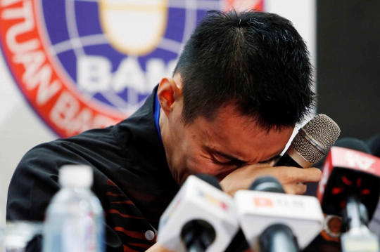 Tangis Lee Chong Wei Pensiun dari Dunia Bulu Tangis