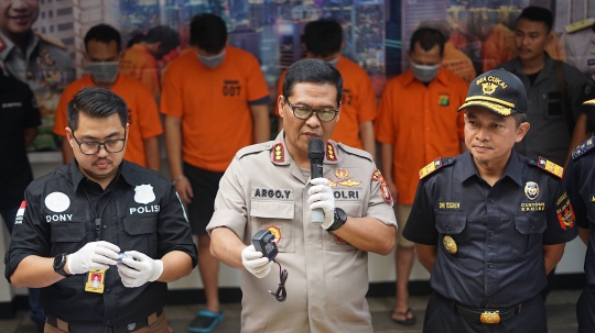 Polda Metro Jaya dan Bea Cukai Ungkap Penyelundupan 45 Kg Sabu