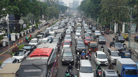 Ada Sidang Sengketa Pilpres, Lalin Jalan Medan Merdeka Timur Tersendat