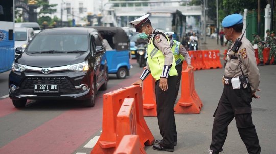 Ada Sidang Sengketa Pilpres, Lalin Jalan Medan Merdeka Timur Tersendat