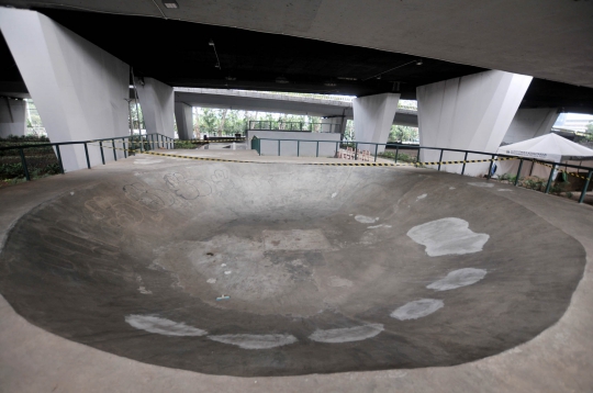 Kondisi Tidak Terawat Skatepark Slipi