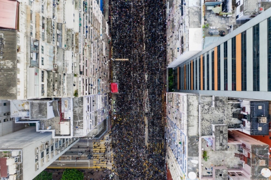 Aksi Protes Jutaan Warga Tuntut Pemimpin Hong Kong Mundur