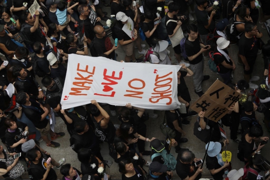 Aksi Protes Jutaan Warga Tuntut Pemimpin Hong Kong Mundur